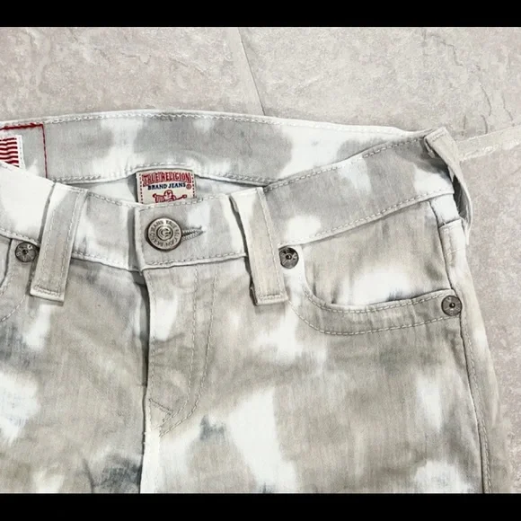 TRUE RELIGION LADIES SKINNY JEANS, SIZE 25” - Picture 5 of 7